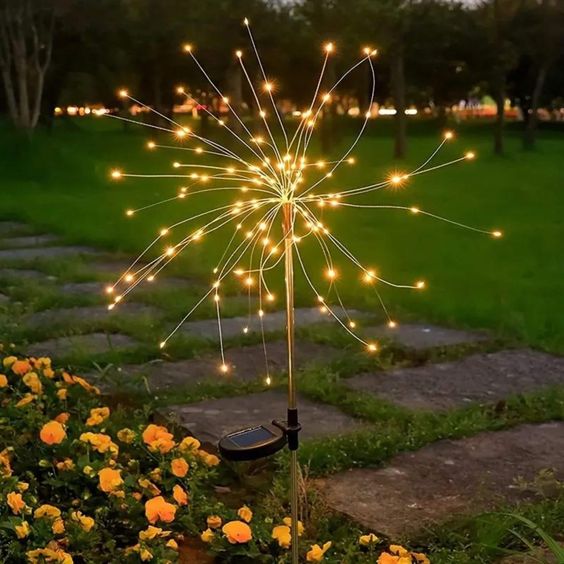 Estaca Luces Colores y amarillo